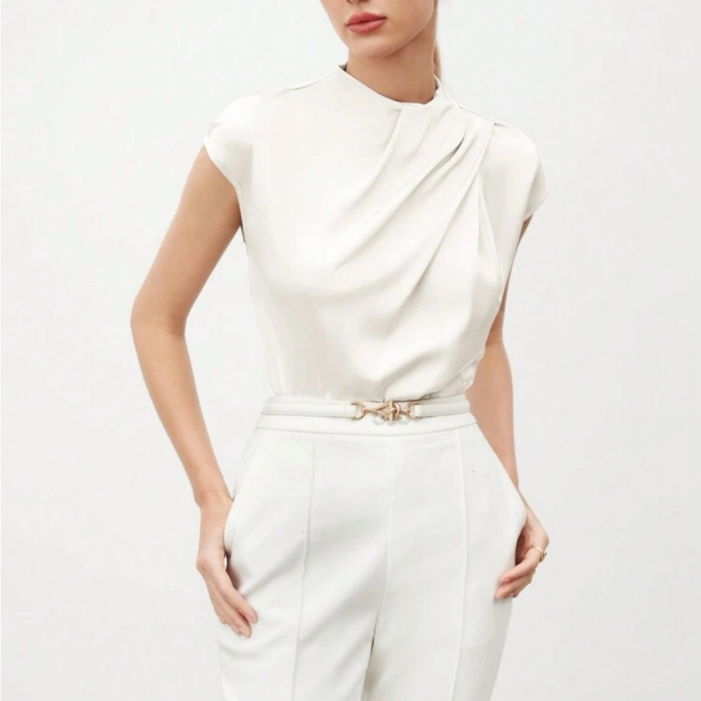 Luxe black elegant pleated blouse - Picture 11 of 16